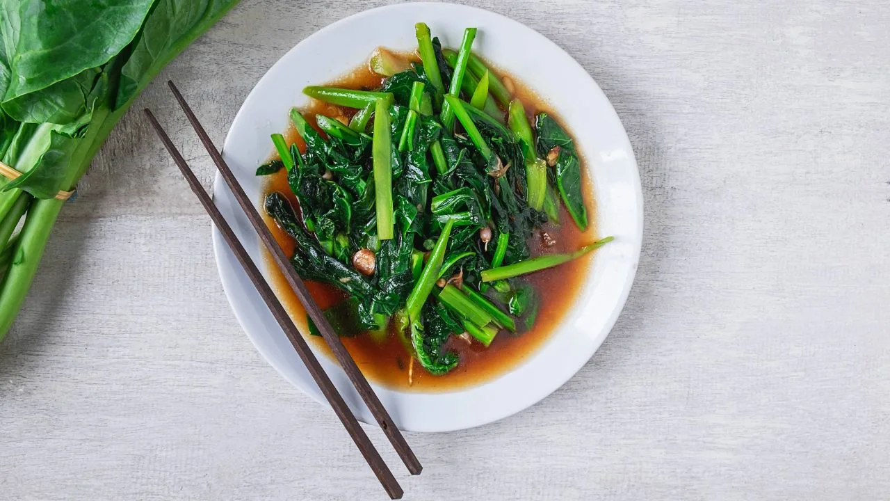 Agar Kangkung tetap Hijau Saat Dimasak, Ikuti 5 Cara Ini!