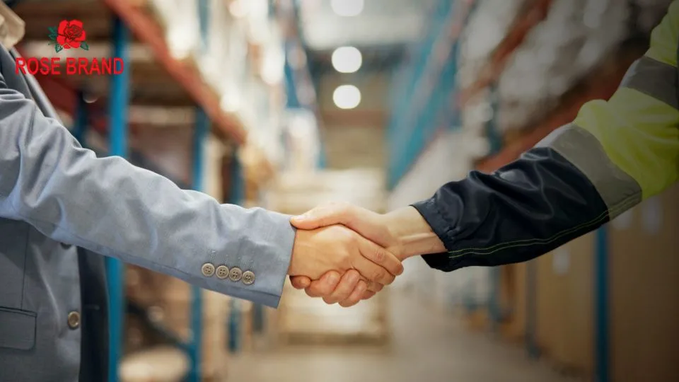 Kesalahan Umum dalam Memilih Distributor atau Supplier Bahan Baku untuk Usaha