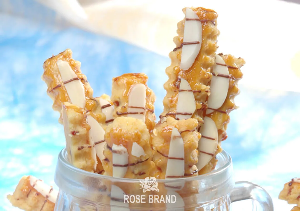 ORANGE ALMOND STICK COOKIES (TEPUNG BERAS)