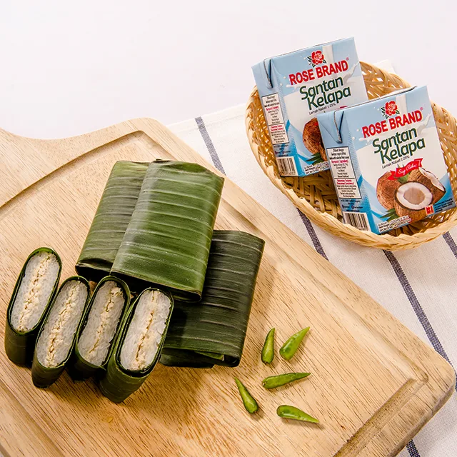 LEMPER AYAM