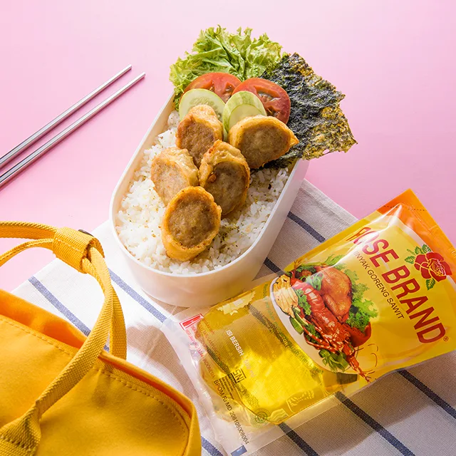 EGG CHICKEN ROLL